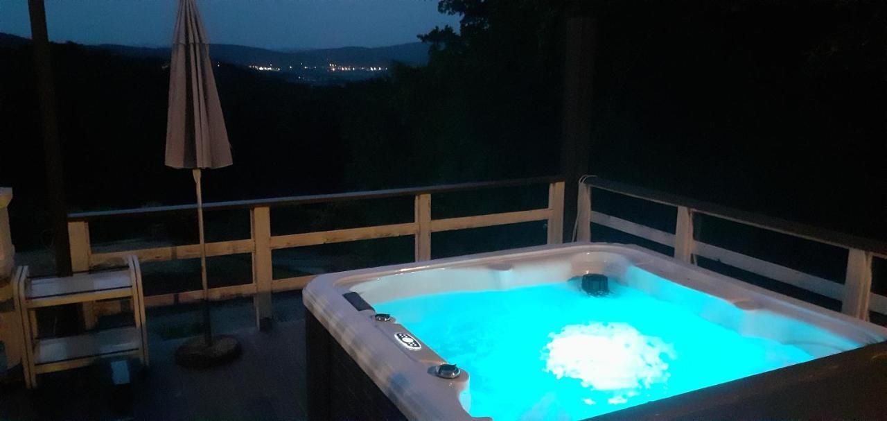 Podere Casalbosco - Idromassaggio E Panorama Rapolano Terme Exterior foto